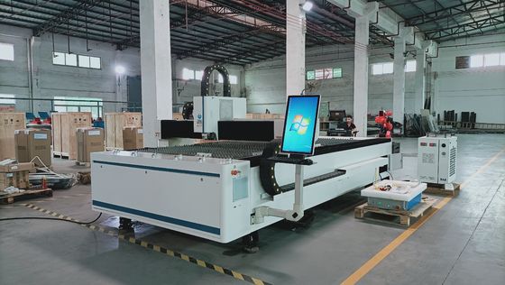 دستگاه برش لیزر فیبر CNC