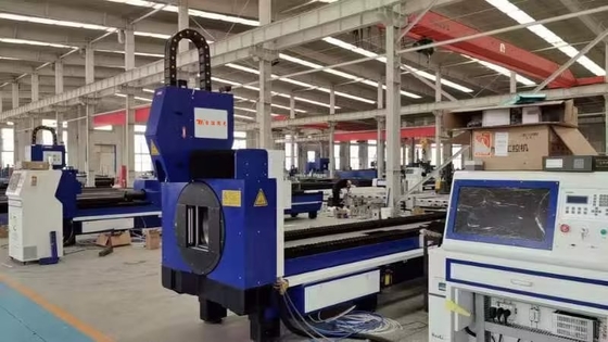 ماشین برش لیزری فیبر خودکار CNC 1500W برای لوله لوله کوچک فلزی