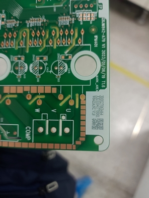 برچسب لیزری بسته شده سفارشی FPC PCB صفحه مدار کد QR دستگاه علامت گذاری لیزر