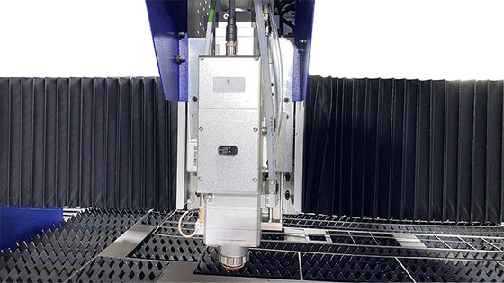 فروش داغ 2025 قیمت خوب 1500 وات 3015 دستگاه برش لیزر فیبر CNC فلزی برای پردازش برش ورق فلز