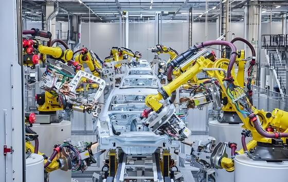 ربات برش لیزری FANUC سنگین با منبع لیزر فیبر 6kW برای برش فلز فولاد ضخیم و ساخت فلز صنعتی