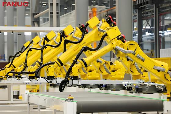 سیستم برش لیزری ربات FANUC با خنک کننده آب، محفظه ایمنی، برای پردازش لوله فلزی 3D